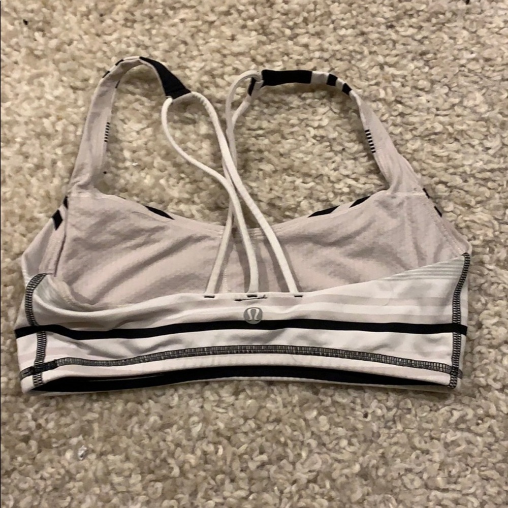 lululemon free to be bra size 6